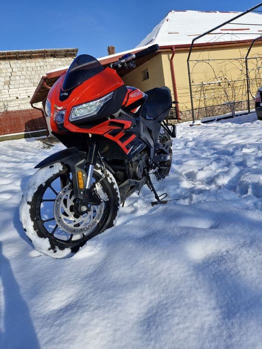 Moto aprilia 125cc