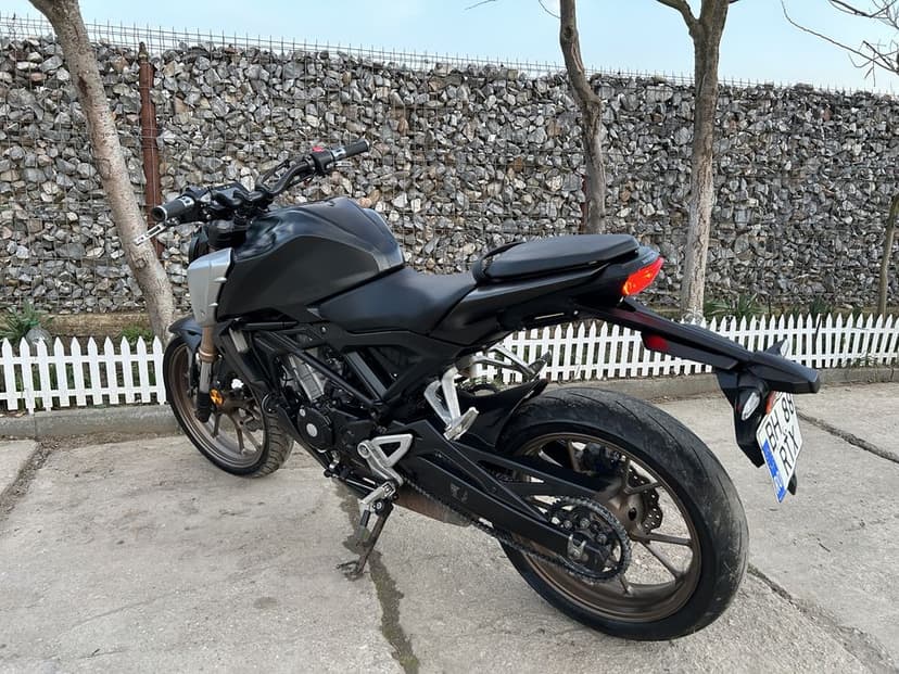 Honda CB125R 2021 A1 ABS (yzf,mt125,z,ninja)