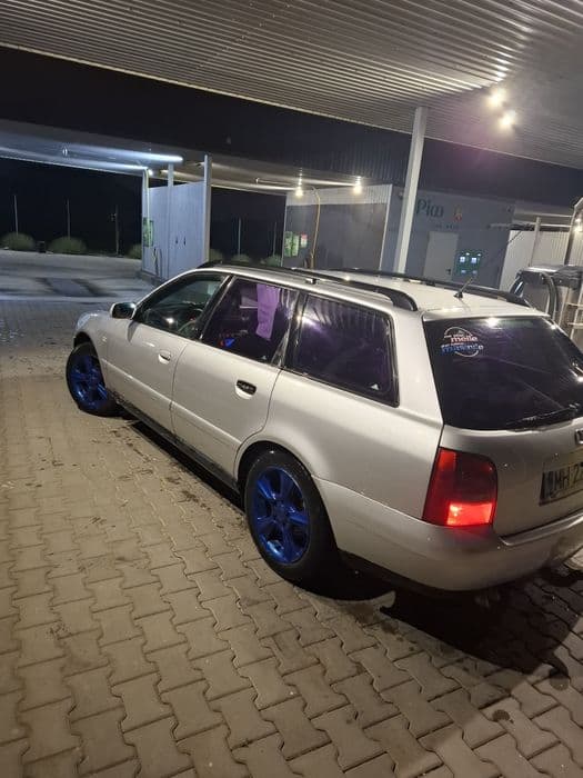 Vând Audi A4  sau schimb cu ATV