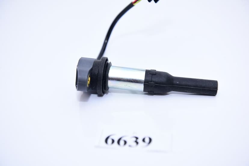 Numai 1800 km Bobine DUCATI V4 Panigale Streetfighter / MTS Bobină de