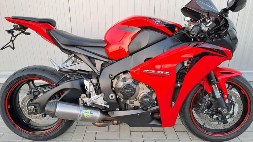 MotoFly Ploiesti vinde Honda CBR1000RR an 2009