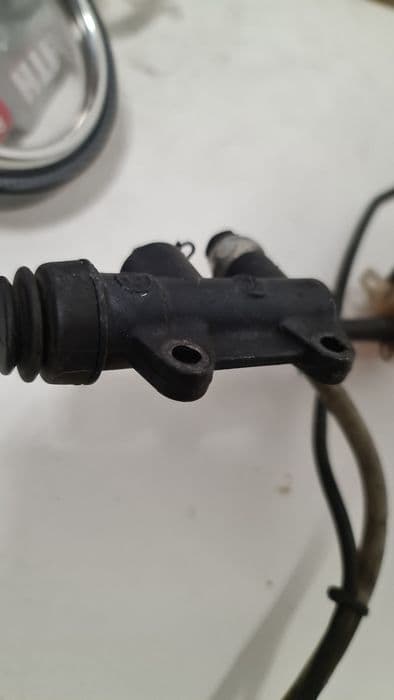 Pompă frână Ducati Monster / Multistrada și etrier spate Brembo