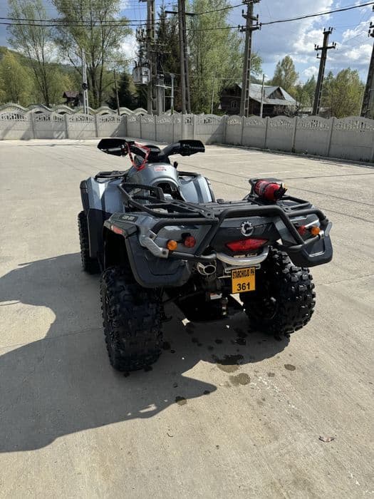 Can am outlander max 800 LTD