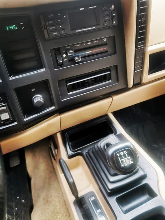 Jeep Cherooke, 4.0, fără impozit.