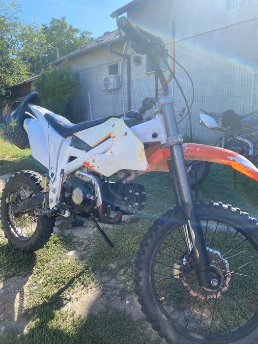 Vând cross 125 cc 4t