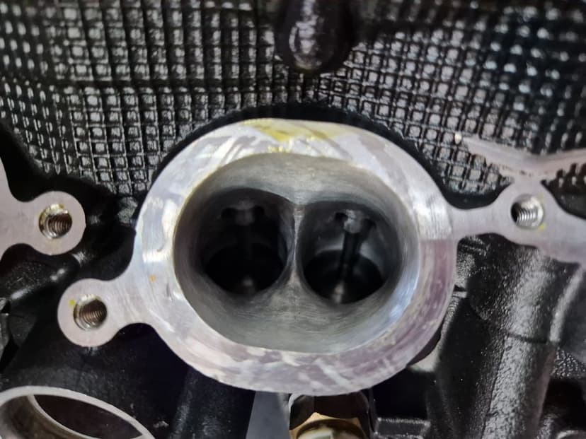 Vand chiulasa Yamaha R1 2015 2025