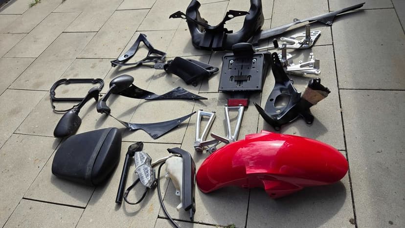 stop scarite parbriz Yamaha R6 2003 2005