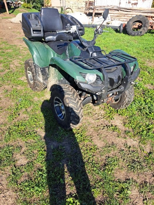Vând atv yamaha grizzly de 700cm 4x4