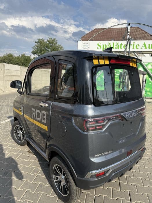 RDB Soft • 1 km • Ca nou • Se conduce de la 16 ani fără permis • Arad