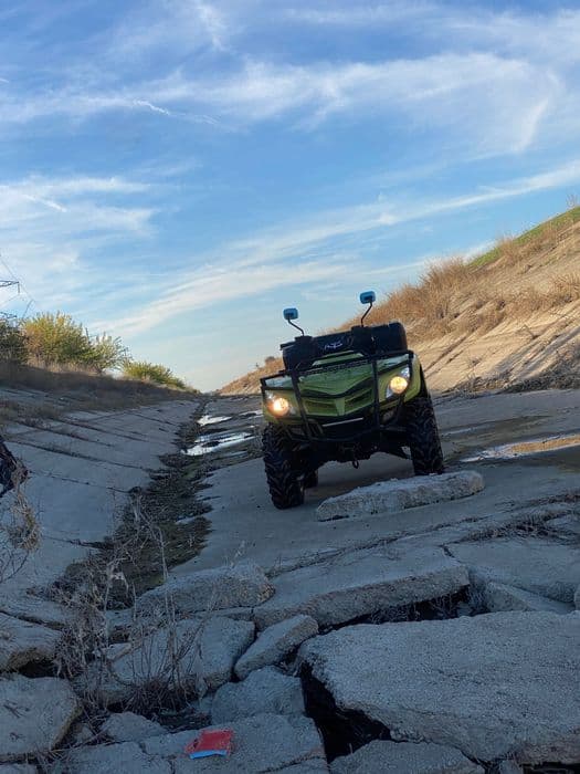 Vând Dinli centhor 700