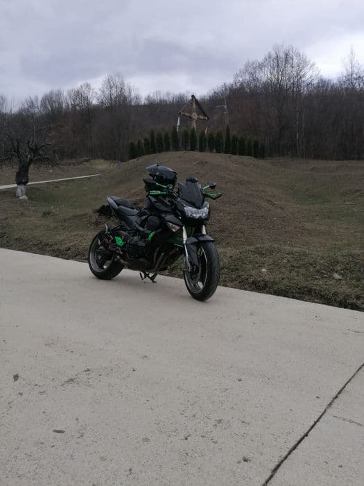 Kawasaki z1000 an 2008