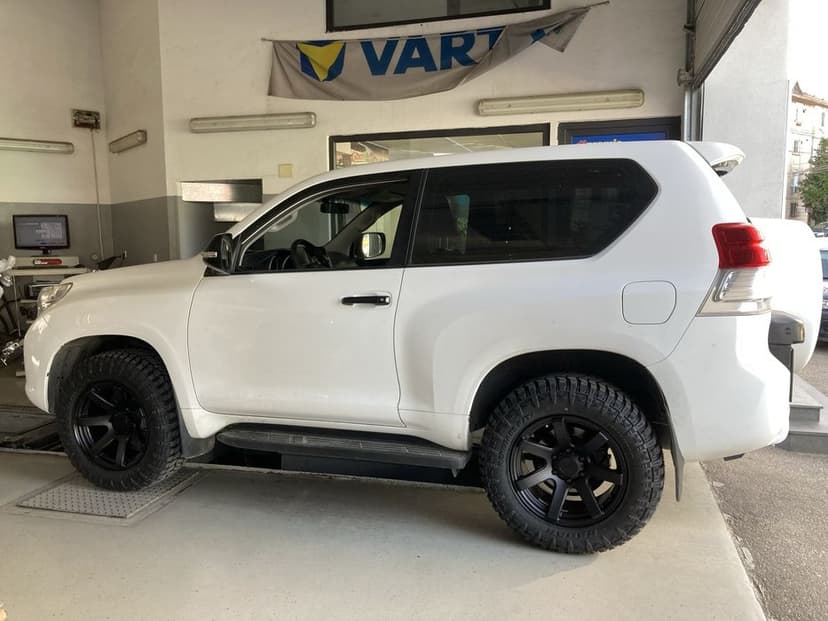 Vand / Schimb Toyota Land Cruiser