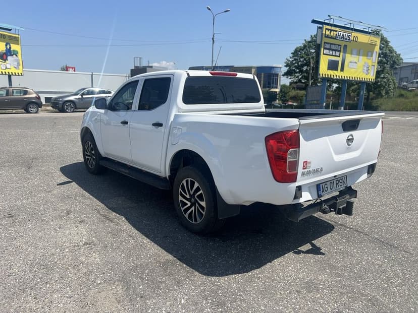 Nissan navara 2021