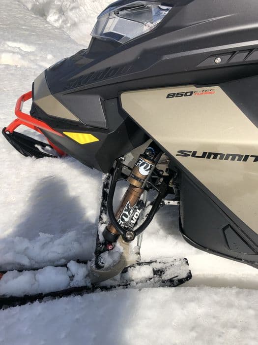 Ski doo snowmobil snowmobile turbo