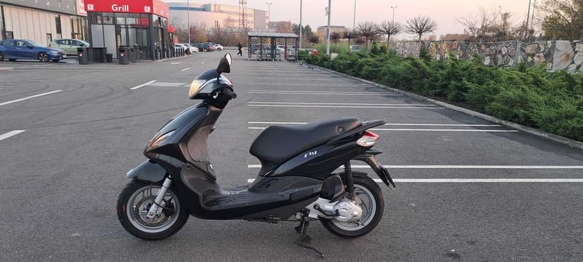 Scuter Piaggio Fly 50 / 2015 / Inmatriculat / Propietar