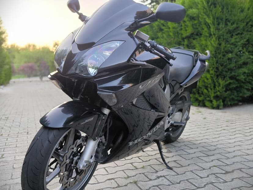 Motocicleta Honda VFR800 V-Tec 2008