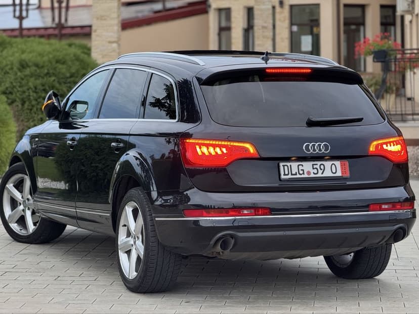 Audi Q7 “ S-Line / Quattro / Facelift “ Deosebit