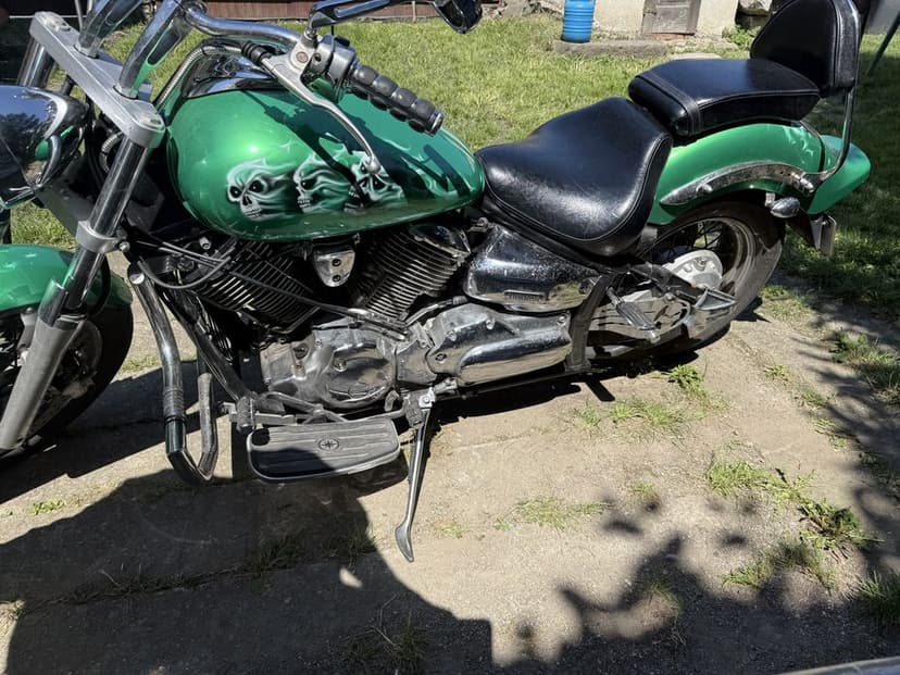 Motocicleta yamaha XVS 1100