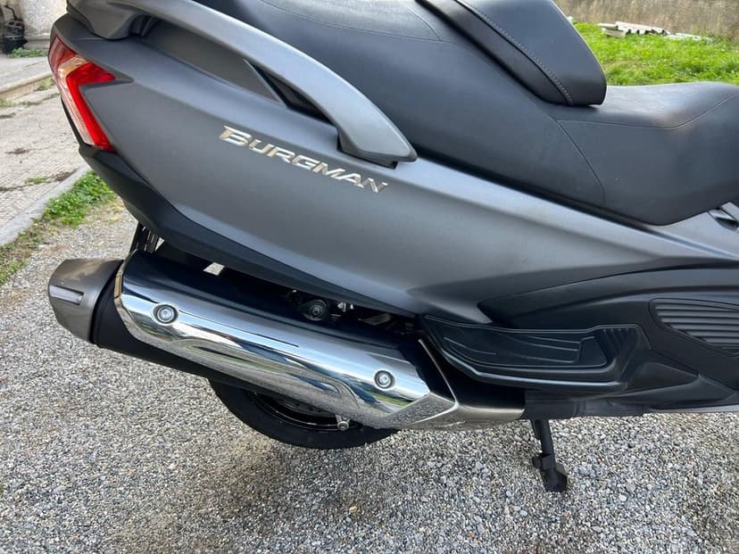 Suzuki burgman 650 executive