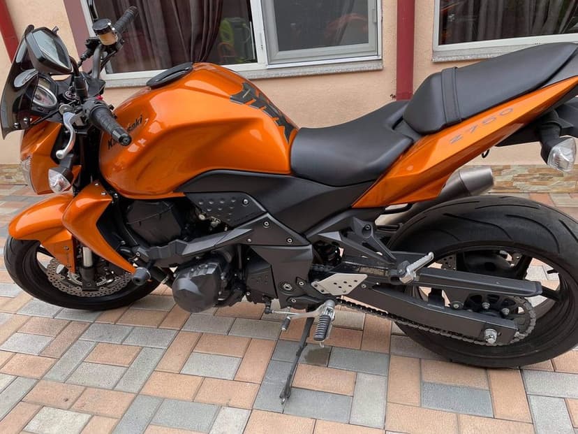 Kawasaki Z750 2010
