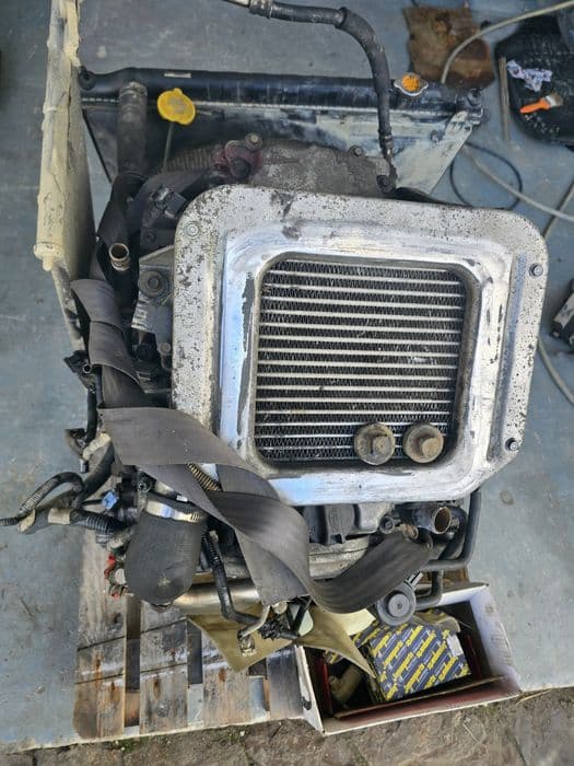 Vând cutie viteze si alte piese Nissan Navara 2006,2,5 DIesel