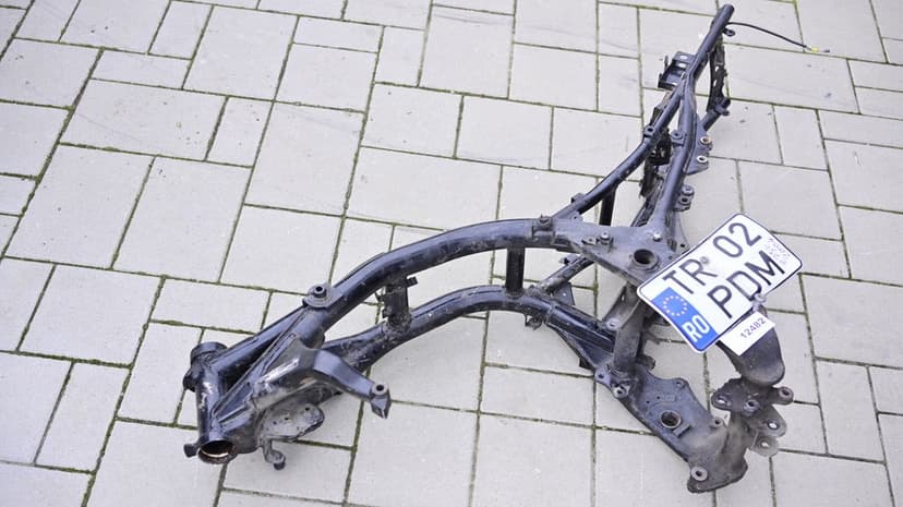 Cadru Sasiu Cu Acte Kawasaki Z750 2004