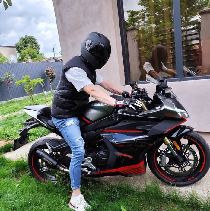 Vând CF MOTO 450 SR 2025 Stare IMPECABILA 2238KM Garanție 5 ani