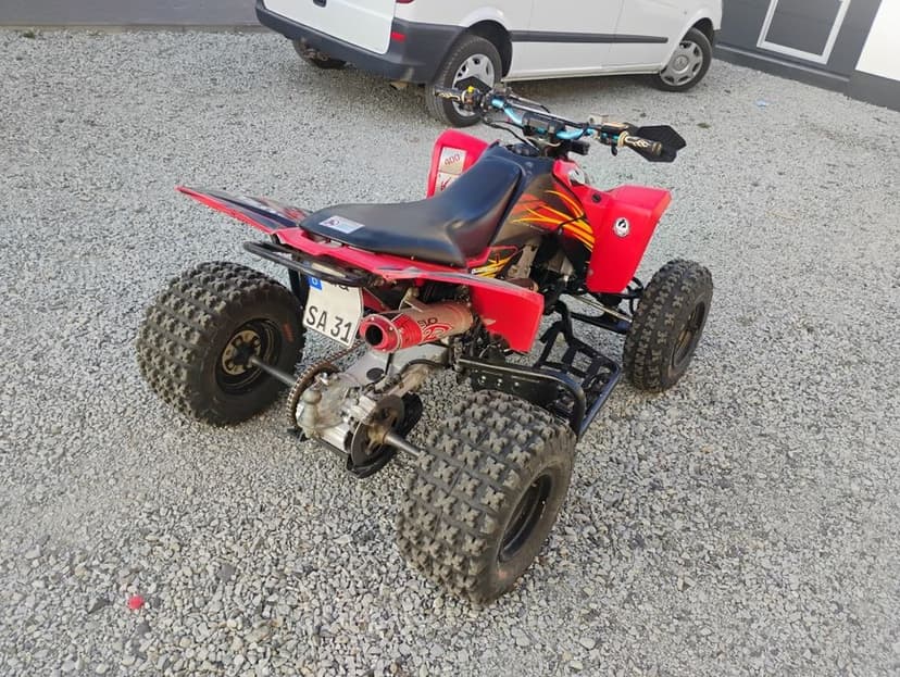 Suzuki ltz 400 k9 2010