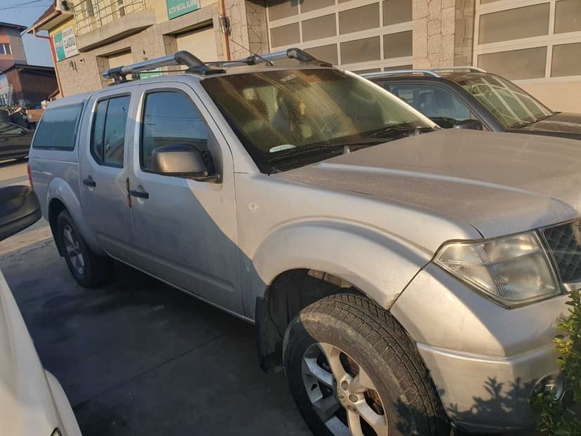 Vând Nissan navara 2007 Nefuncțional