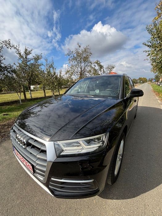 Audi Q5 S-lin 2019 motor 2.0D 190cp impecabila rate fixe tbi bank