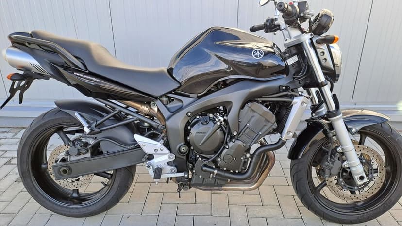 MotoFly Ploiesti vinde Yamaha FZ6N 2005