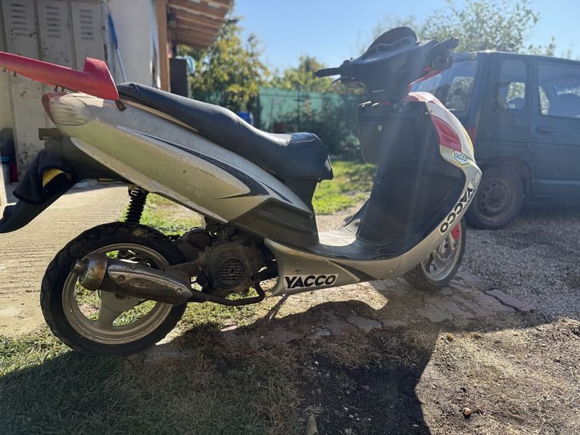 Vand Scuter 4t,49cc