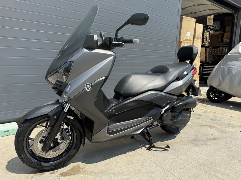 FunMoto Yamaha XMax 125 permis Cat B