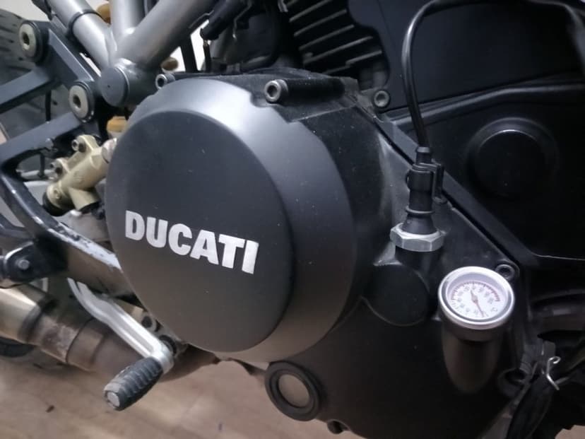 Ducati Monster injecție