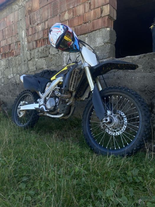 Cross Suzuki RMZ 450