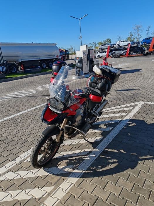 Bmw R1200gs GS  schimb cu camper sau autorulota
