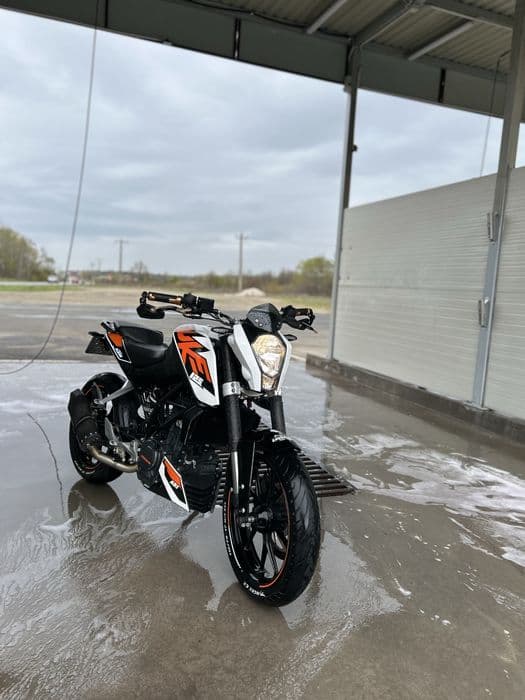 Vand Ktm Duke 125cc