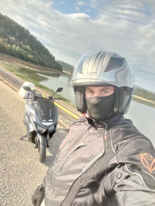 Vand sau schimb scuter SYM jet X 125