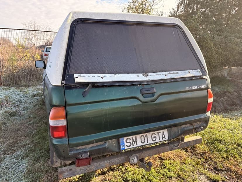 Vând Mitsubishi L200