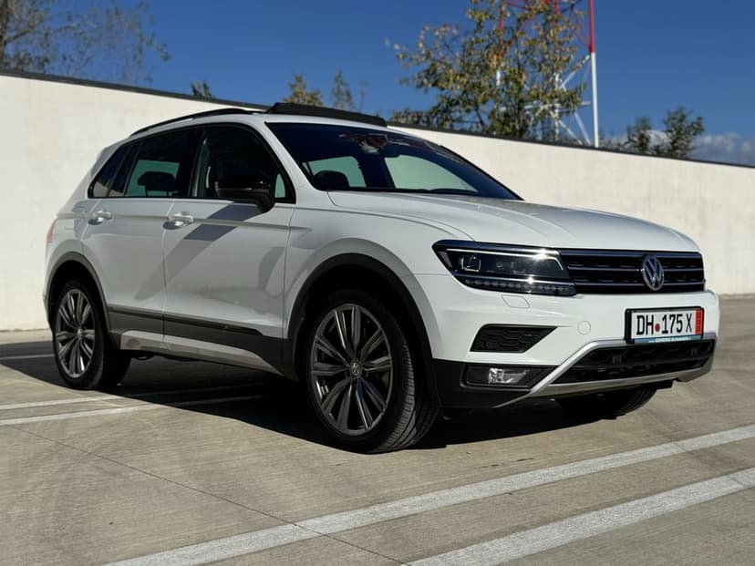 Volkswagen Tiguan//4Motion//2.0//240cp// Matrix//Panoramic//nr rosii