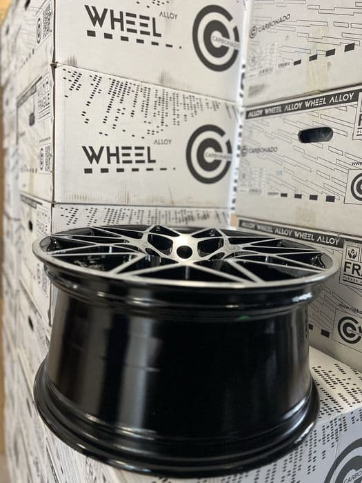 Jante noi R18 pt Bmw seria 2 3 4 5 6 7 5x120 stil M4 f10 f30 f32 f33