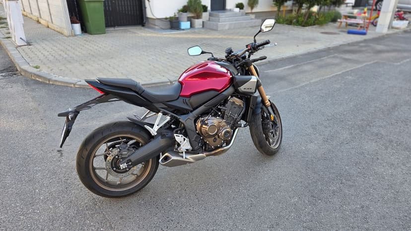 Honda CB650R  - Garantie 26 de luni