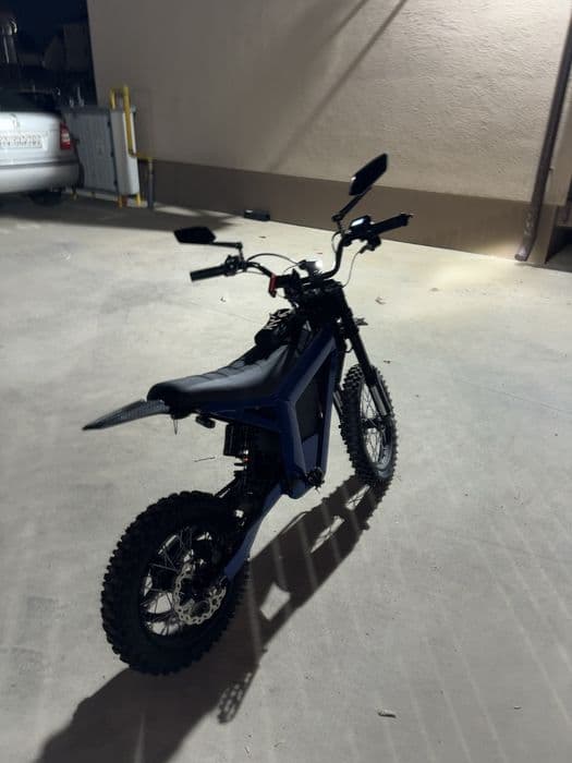 Tuttio electric – 70 km/h, 800 km, custom full + colantat albastr
