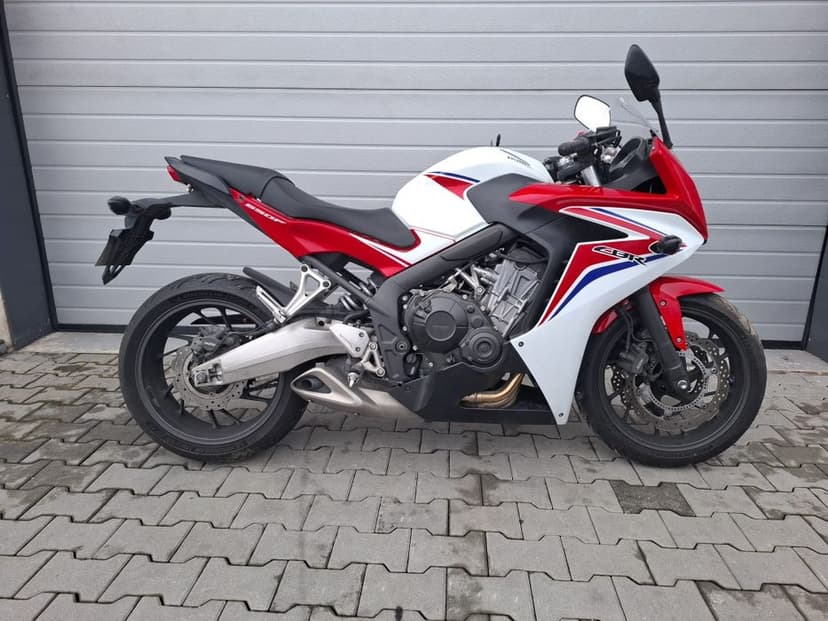 Moto M Parts Ploiesti vinde Honda Cbr 650 F model 2014