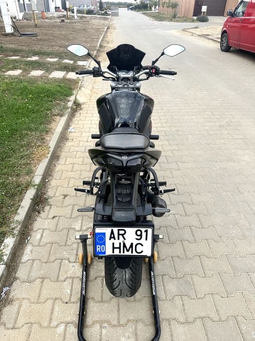 Vand Motocicleta Yamaha FZ1