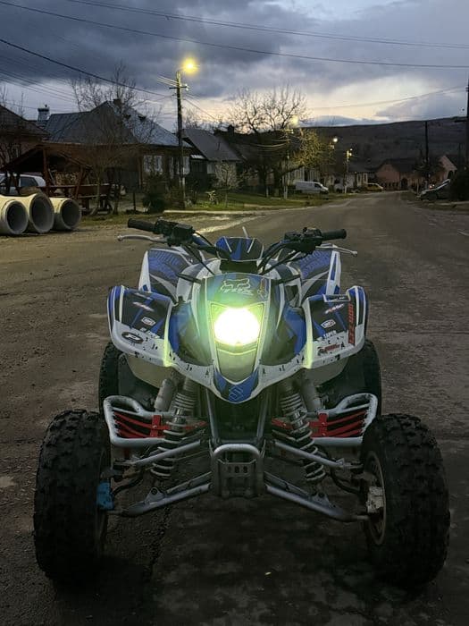 Vand s-au schimb suzuki ltz 400