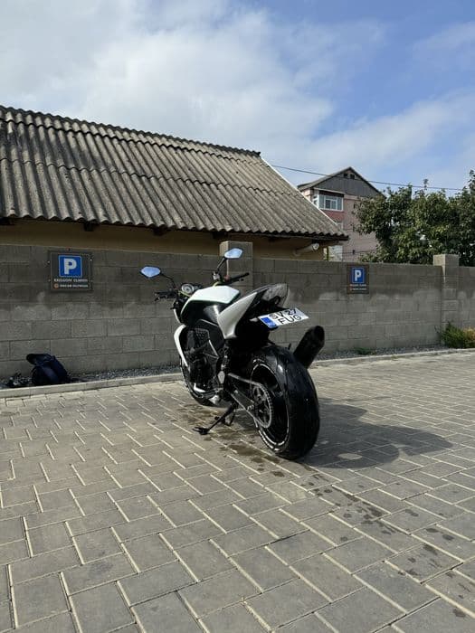 Kawasaki z750 an 2010 fara abs