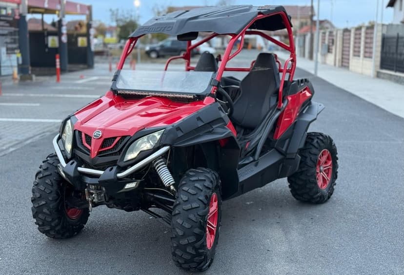 Vând CF MOTO ZForce 800EX 2016/Înmatriculat/Preț:6990€ neg!