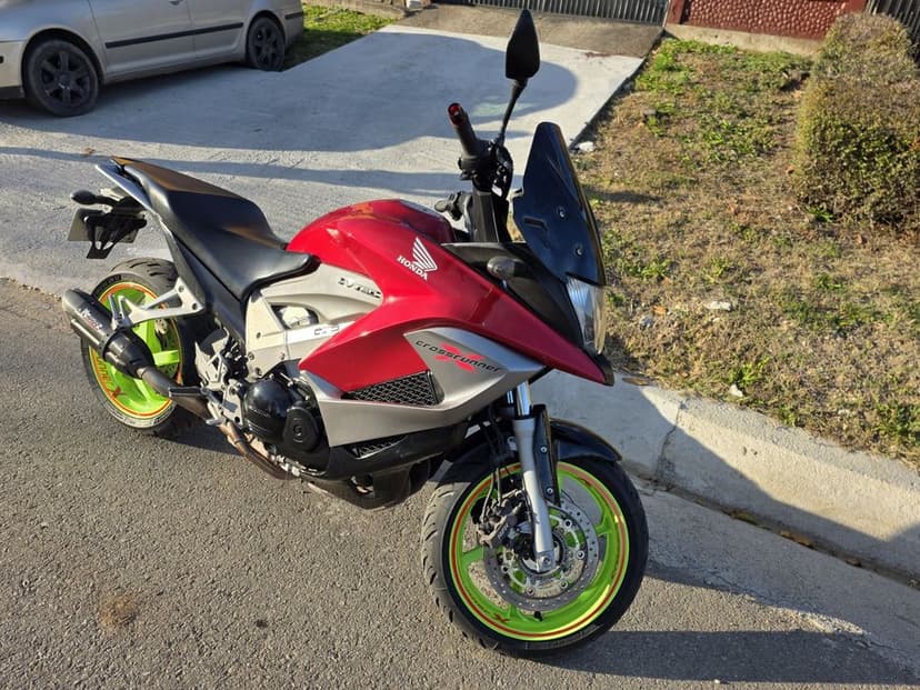 Honda vfr 800x crossrunner