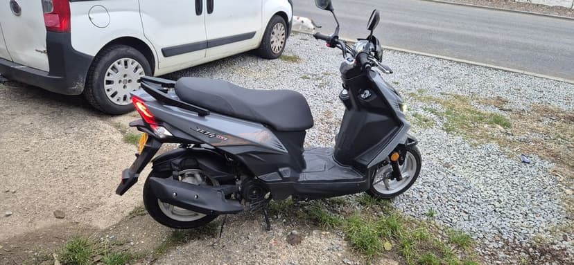 Scuter SYM 50cm nou schimb cu 125cm